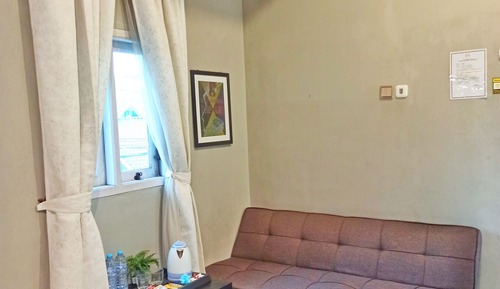 Family Twin Room
