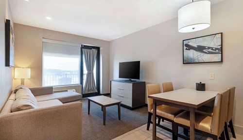 Suite, 1 King Bed, Non Smoking, Balcony