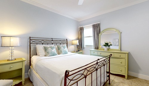 Condo, 3 Bedrooms