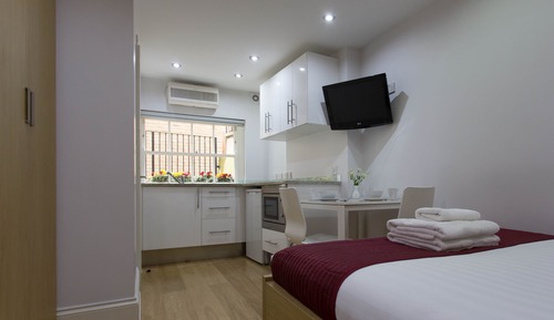 Small Lower Ground Floor Studio