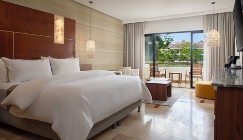 Westin Club Room, 1 King Bed (Adults Only)