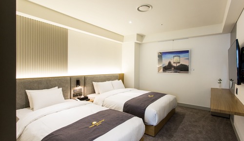 Signature Studio Suite, 2 Bedrooms