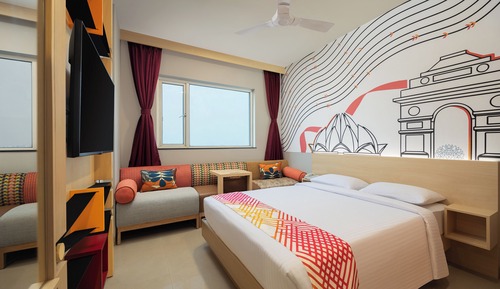 Luxe Queen Room