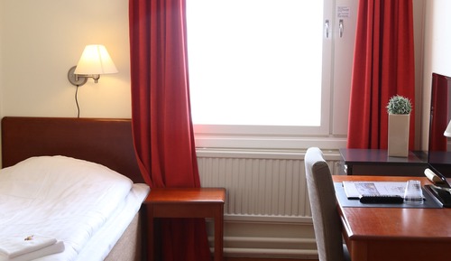Standard Single Room