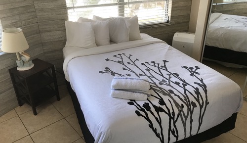 Room, 1 Queen Bed and 1 Sofa Bed, Kitchen, Courtyard View, 2nd Floor