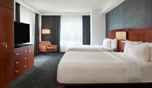 Room, Multiple Beds