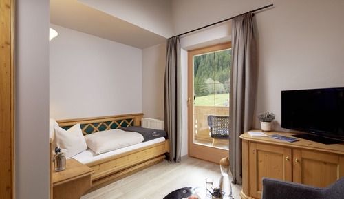 Economy Single Room