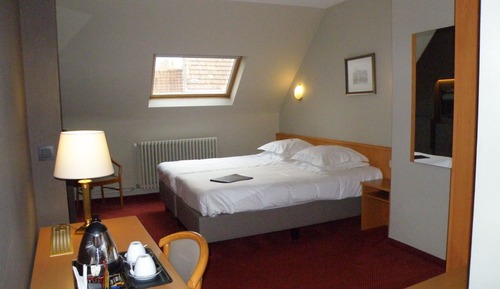 Classic Twin Room