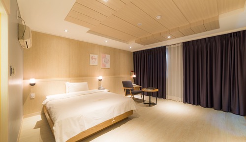 Suite (Double)