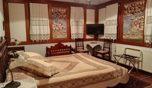 Double Room, Mountain View (Morea)