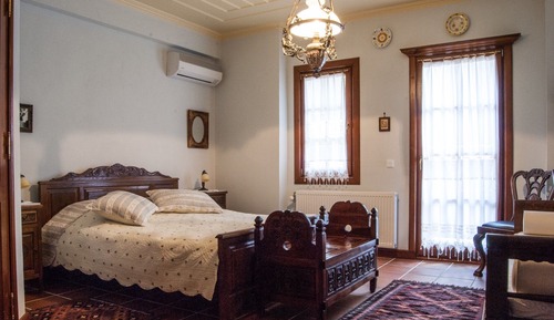Triple Room, Balcony (Kraneia)