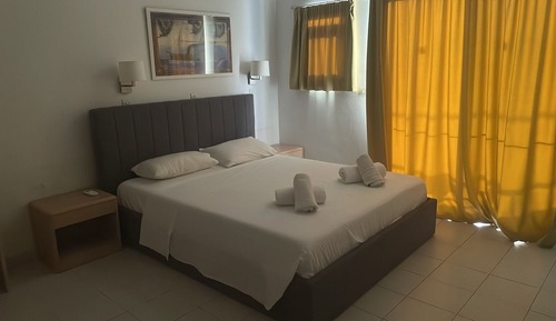 Basic Double Room