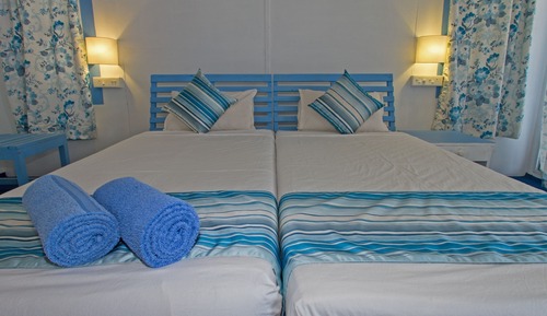 Deluxe AC Partial Sea View Beach Hut