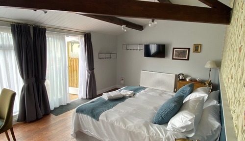 Suite, Accessible, Patio (Room 2)