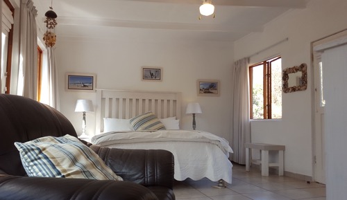The Beach cottage Self Catering