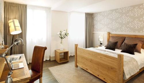 Classic Room (with member access)