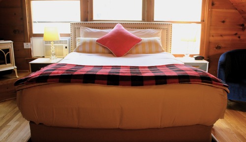 Dogwood Suite