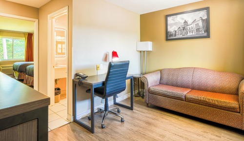 Suite, 1 Bedroom, Non Smoking (2 Queen Beds)