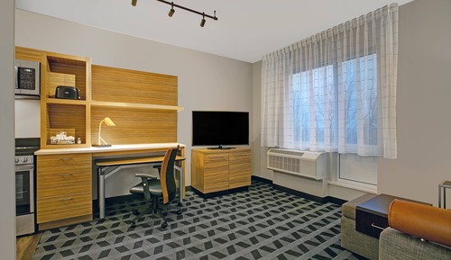 Studio, 2 Queen Beds