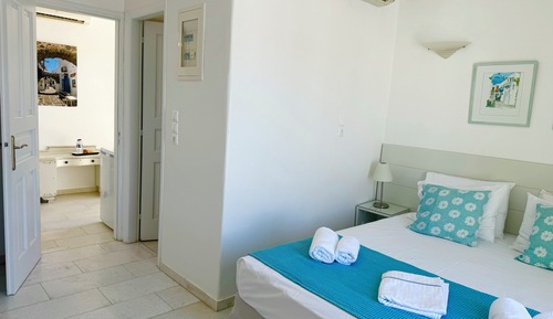 Suite, Sea View