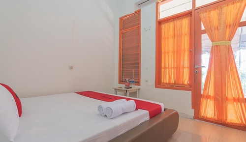 Double Room (Reddoorz)