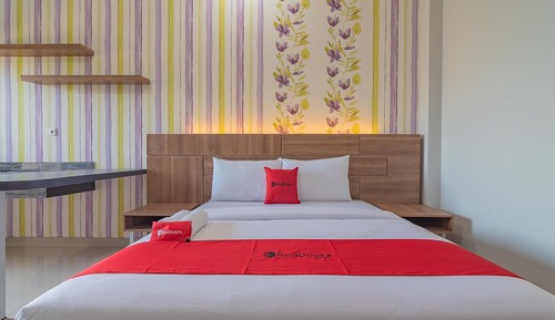 Superior Room (Reddoorz)