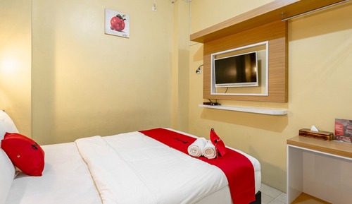 Double Room (Reddoorz)