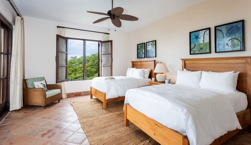 Villa Escondida- Luxury