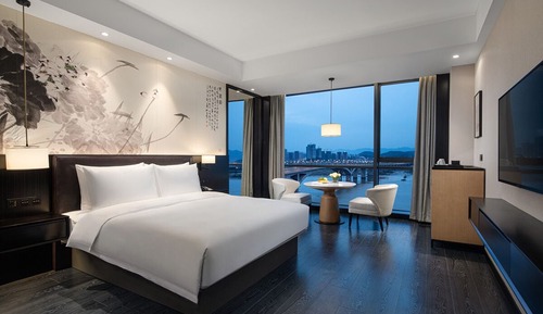 Deluxe Double Room, River View