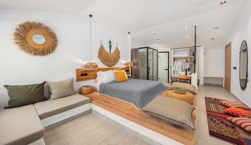 Penthouse Suite