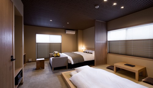 Queen Room with Tatami B