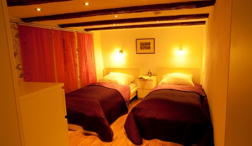 House, 2 Bedrooms, Hot Tub