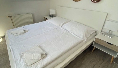 Basic Double Room (Nr. 5)