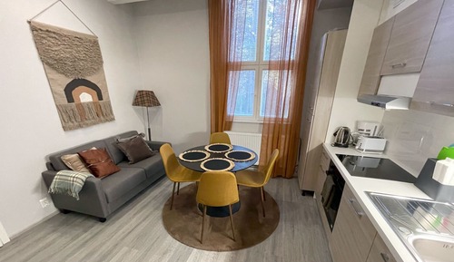 Family Apartment, 1 Bedroom, Non Smoking, Shared Bathroom