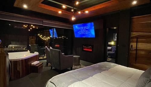 Deluxe Cabin
