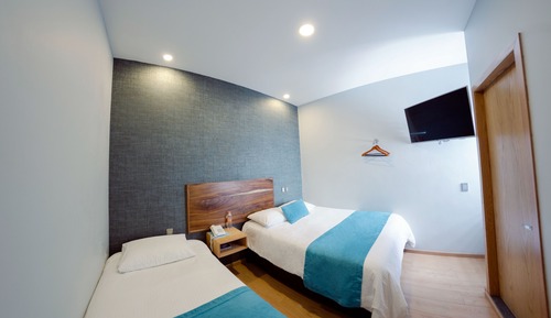 Business Triple Room