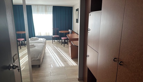 Business Twin Room