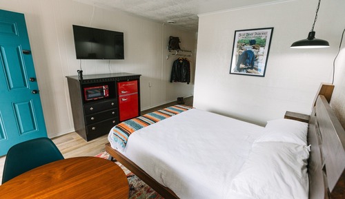 Deluxe Single Room, 1 Queen Bed