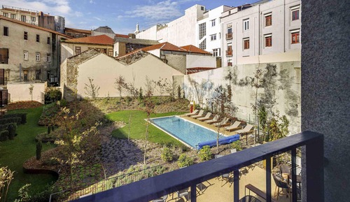 Classic Room, Multiple Beds, Garden View
