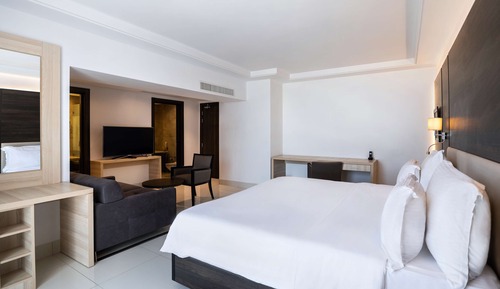 Superior Room, City View
