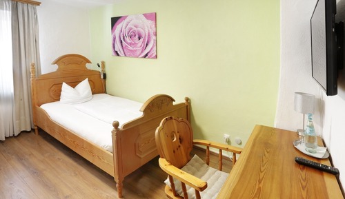 Basic Single Room