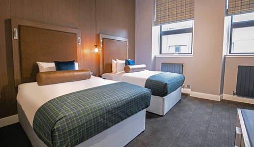 Twin Room, 2 Double Beds
