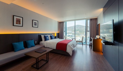 Superior Double Room, Sea View - Buy 1 Yacht Ticket, Get 1 Free Coupon