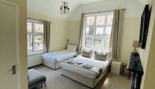 Family Room, Ensuite