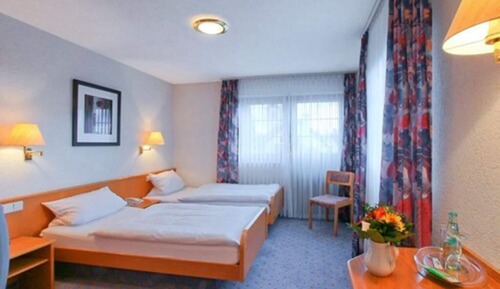 Deluxe Double Room Single Use, 1 Queen Bed