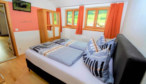 Exclusive Apartment, Multiple Beds, Balcony (incl. 150€ Cleaning Fee)