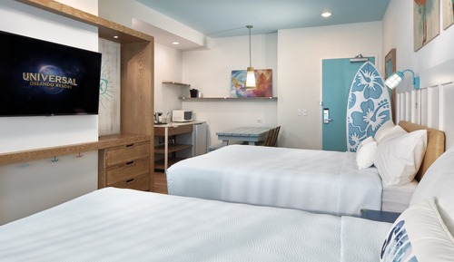 Suite, 2 Bedrooms (Hearing) (Includes Early Park Admission*)