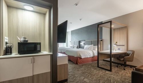 Suite, Multiple Beds, Non Smoking