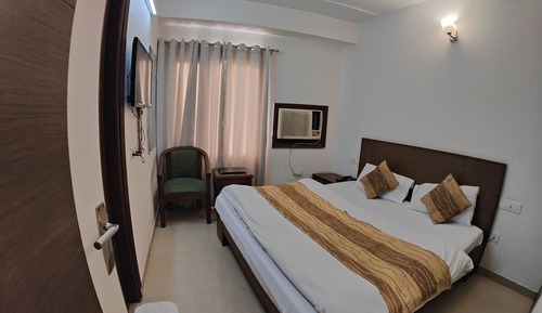 Deluxe Double Room, 1 Queen Bed, Non Smoking