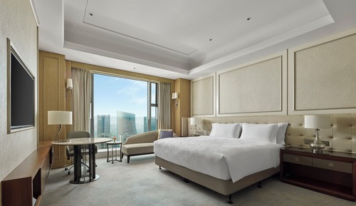 Deluxe Room, 1 King Bed